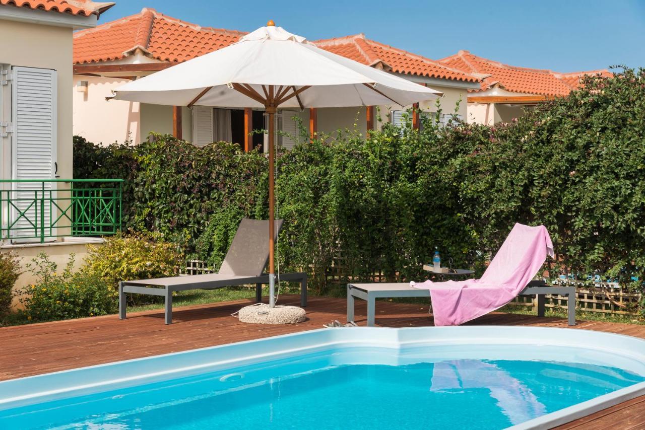 Venus Villa With Private Pool, 2Min To The Beach Finikounta Buitenkant foto
