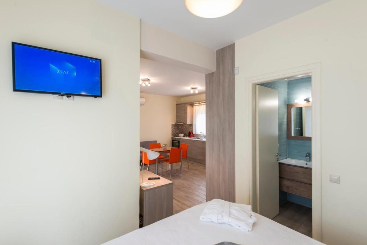 Venus Villa With Private Pool, 2Min To The Beach Finikounta Buitenkant foto